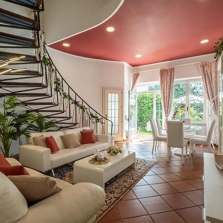 Elegante Villa Lu' Centro Citta A 10 Minuti Dal Mare Cagliari Exterior photo