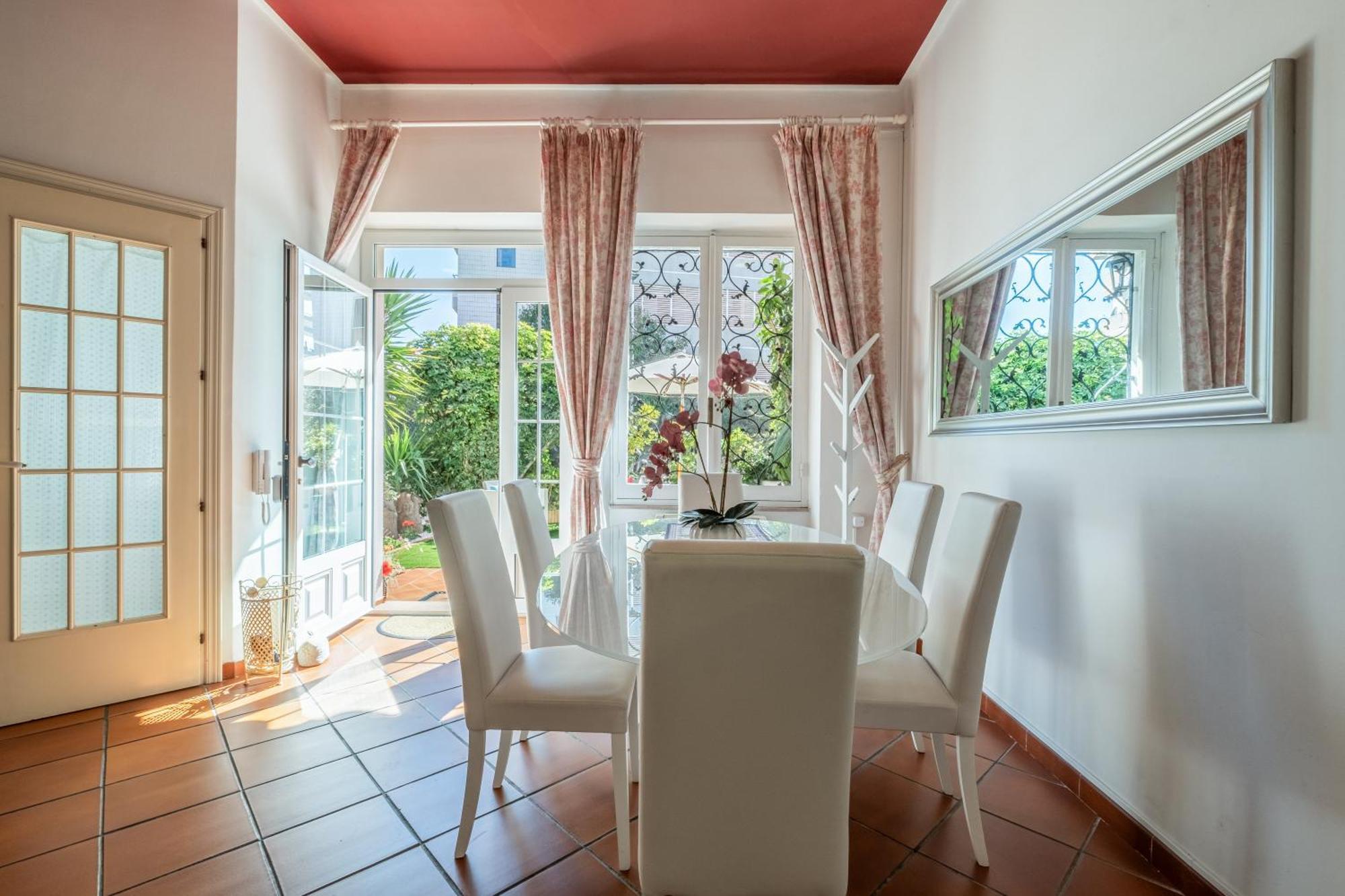 Elegante Villa Lu' Centro Citta A 10 Minuti Dal Mare Cagliari Exterior photo