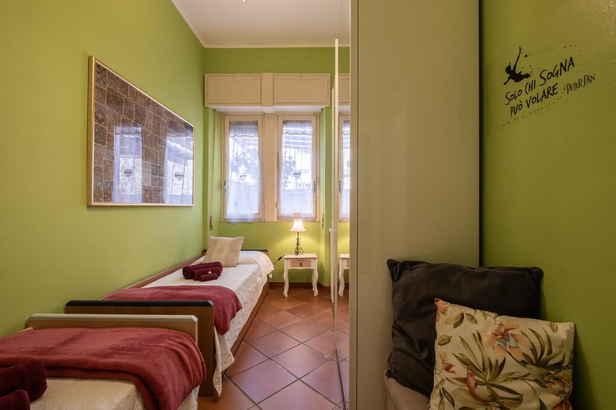 Elegante Villa Lu' Centro Citta A 10 Minuti Dal Mare Cagliari Exterior photo