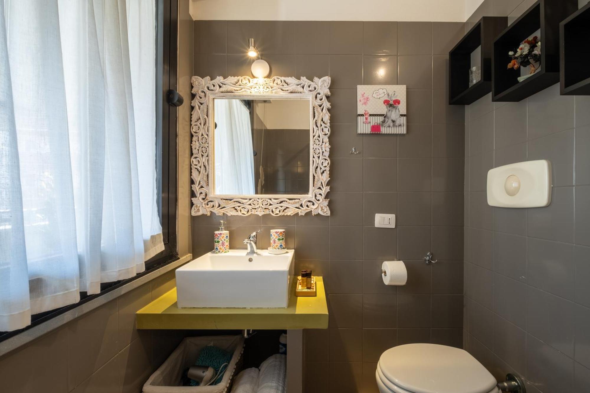 Elegante Villa Lu' Centro Citta A 10 Minuti Dal Mare Cagliari Exterior photo